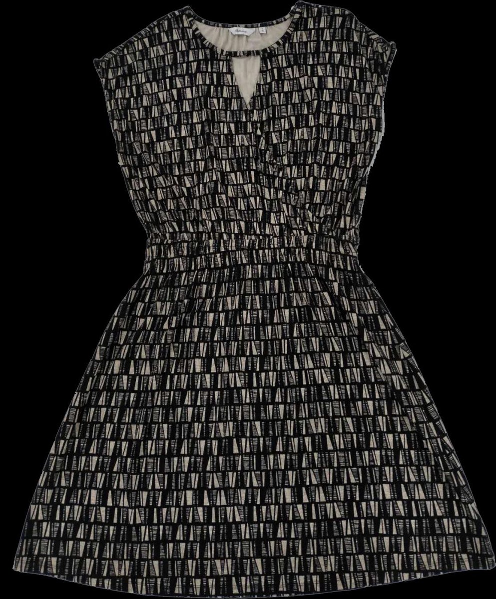 Ladies knit dress sample — geometric print